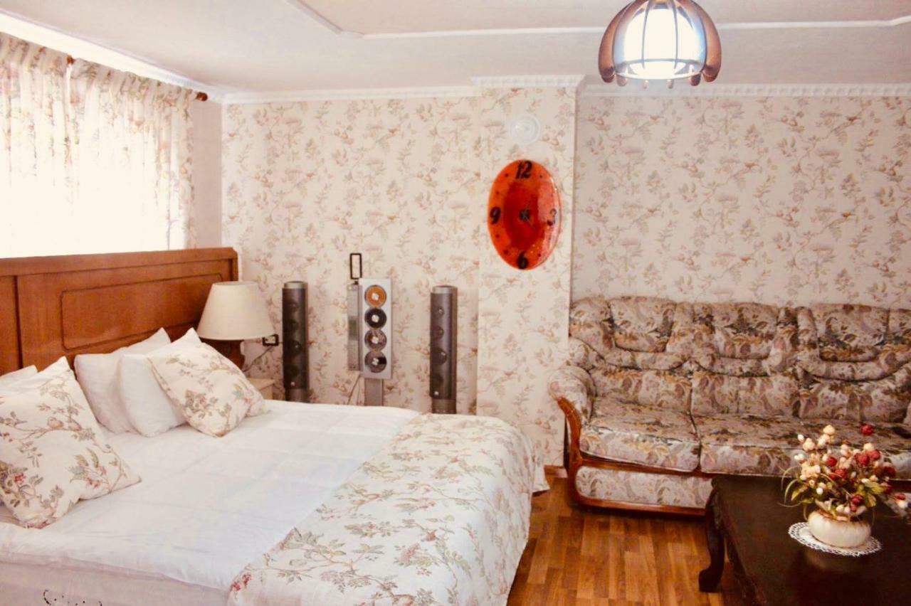 Stena Homestay Erseke